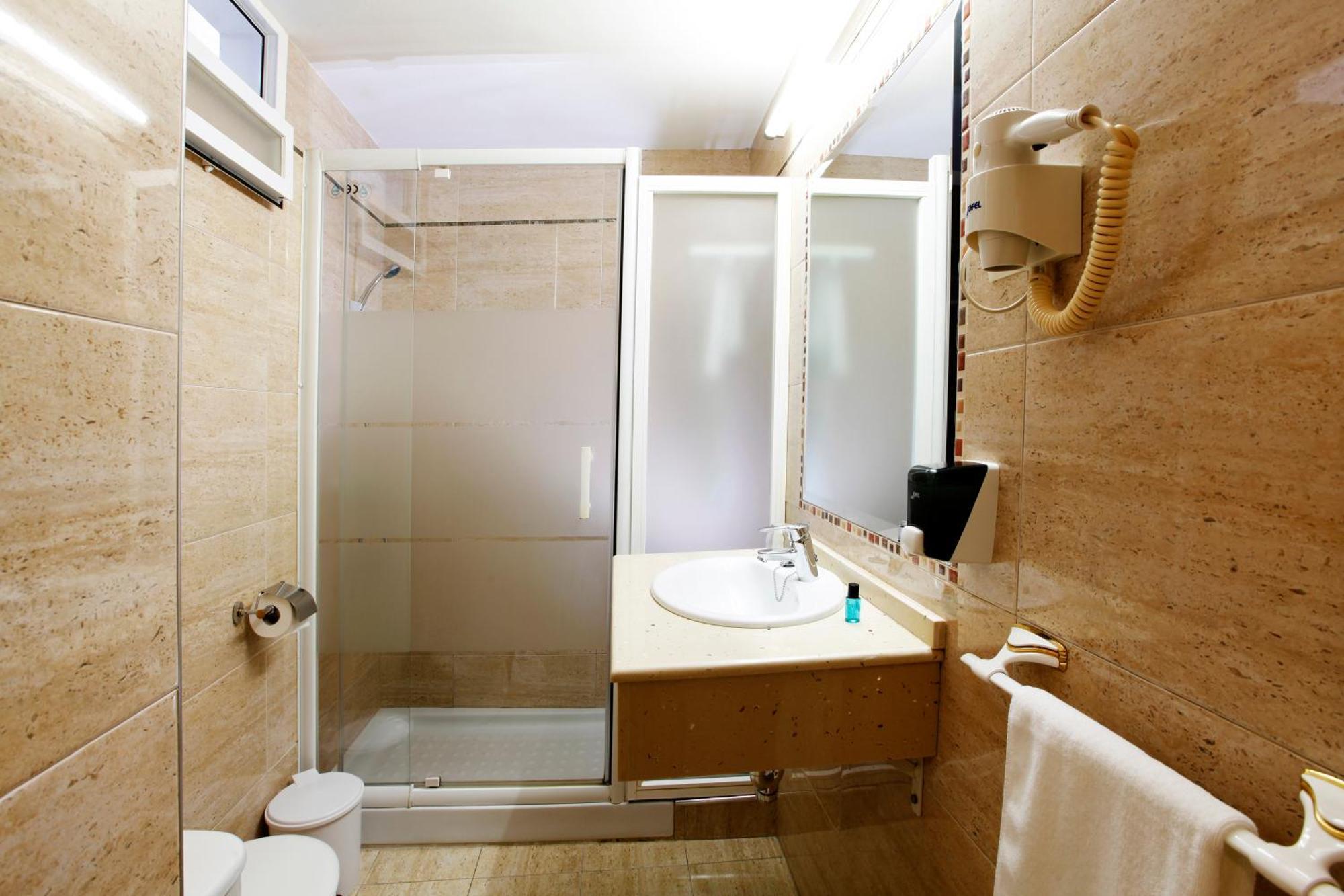 Hostal Paris San Fernando Exteriér fotografie