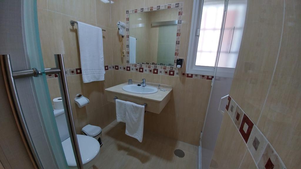 Hostal Paris San Fernando Exteriér fotografie