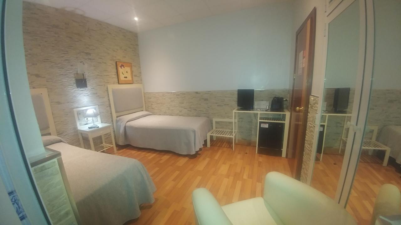 Hostal Paris San Fernando Exteriér fotografie